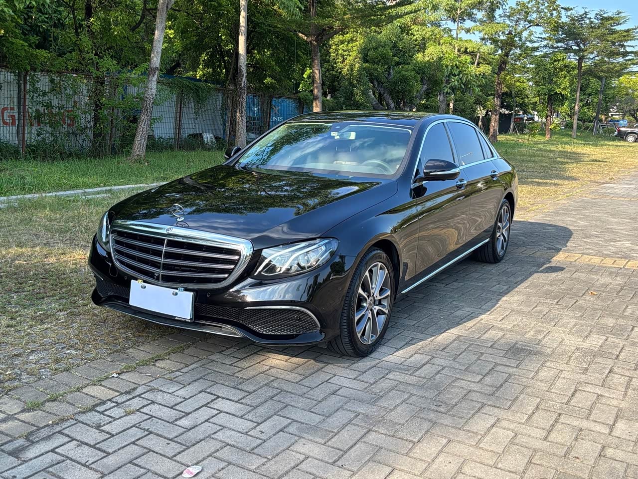 E-Class 2016 E 300 L Sport Fashion