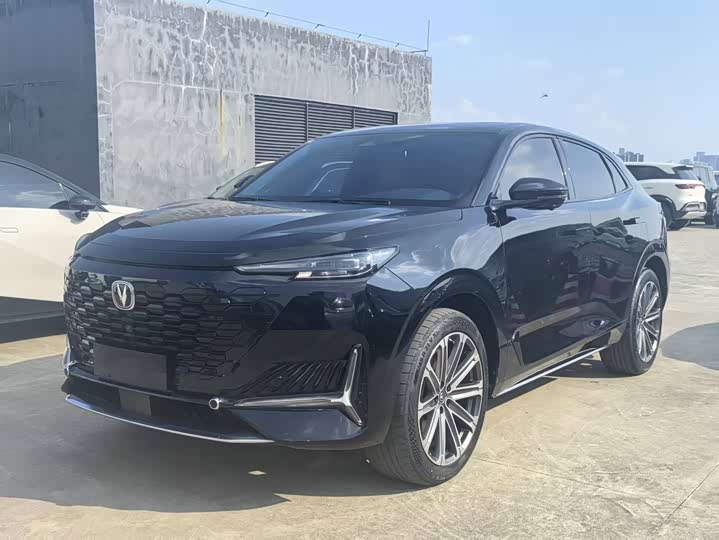 UNI-K 2021 2.0T Excellence