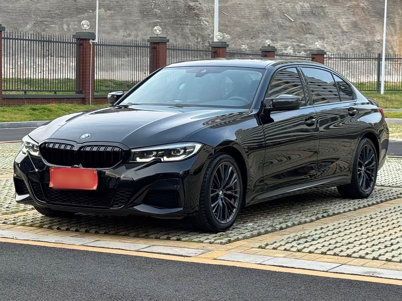 3 Series 2022 325Li M M Sport Night Package