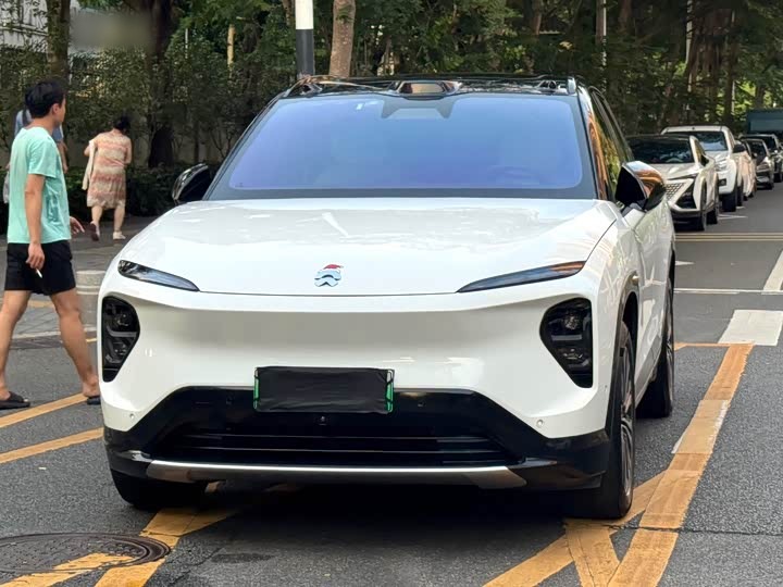 ES7 2022 75kWh
