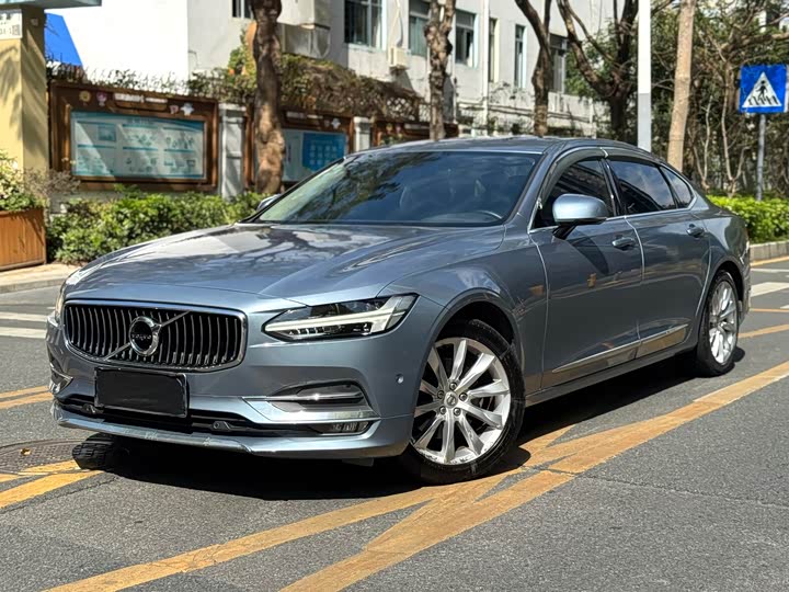 S90 2017 T5