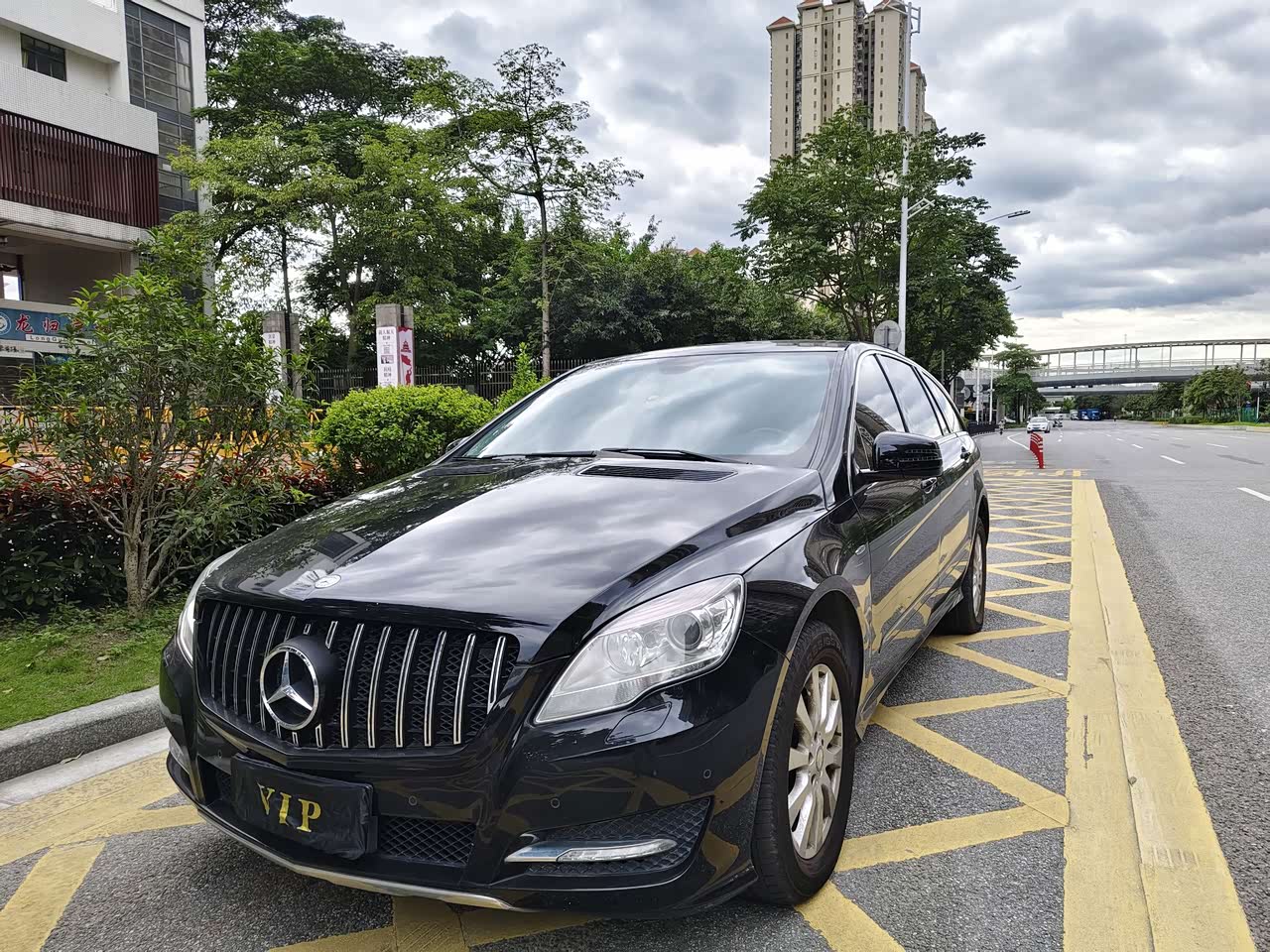 R-Class 2017 R 320 4MATIC Business Edition