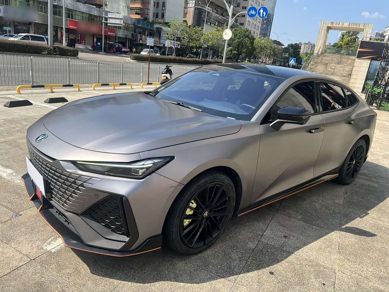 UNI-V 2022 2.0T