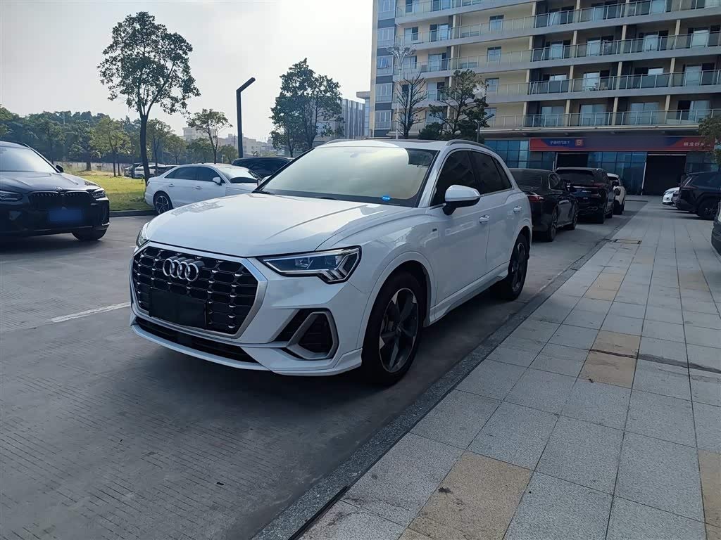 Q3 2019 40 TFSI Fashion Dynamic