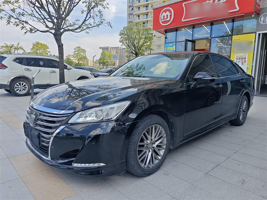Crown 2017 2.0T Sport