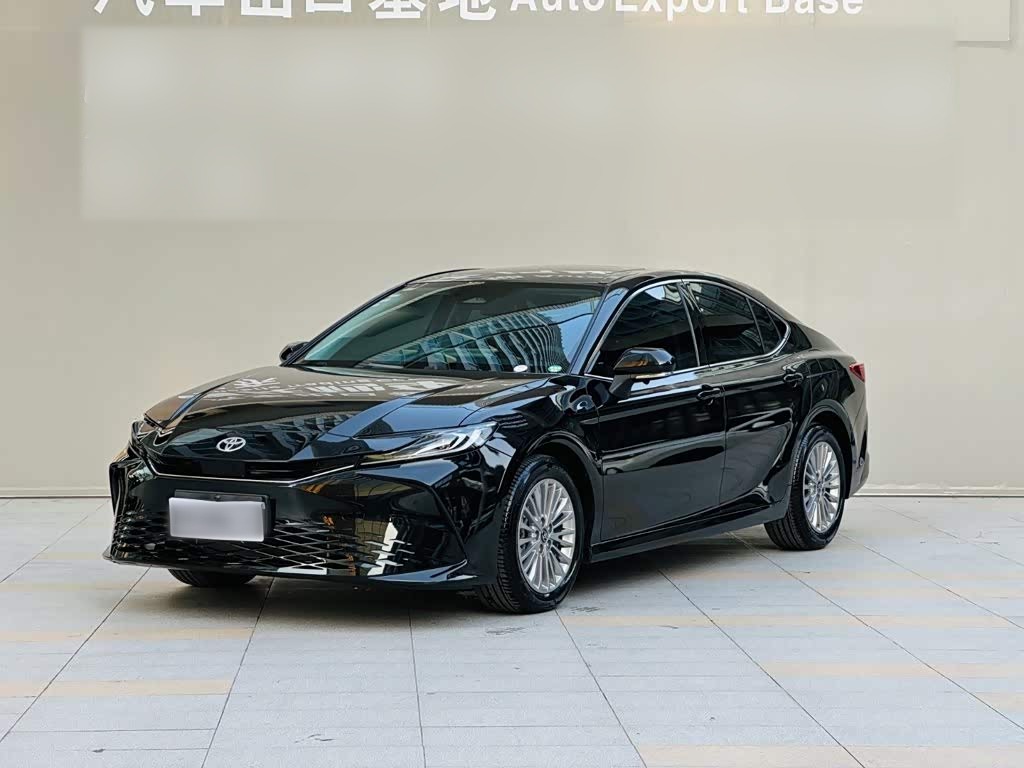 Camry 2026 2.0GVP Luxury