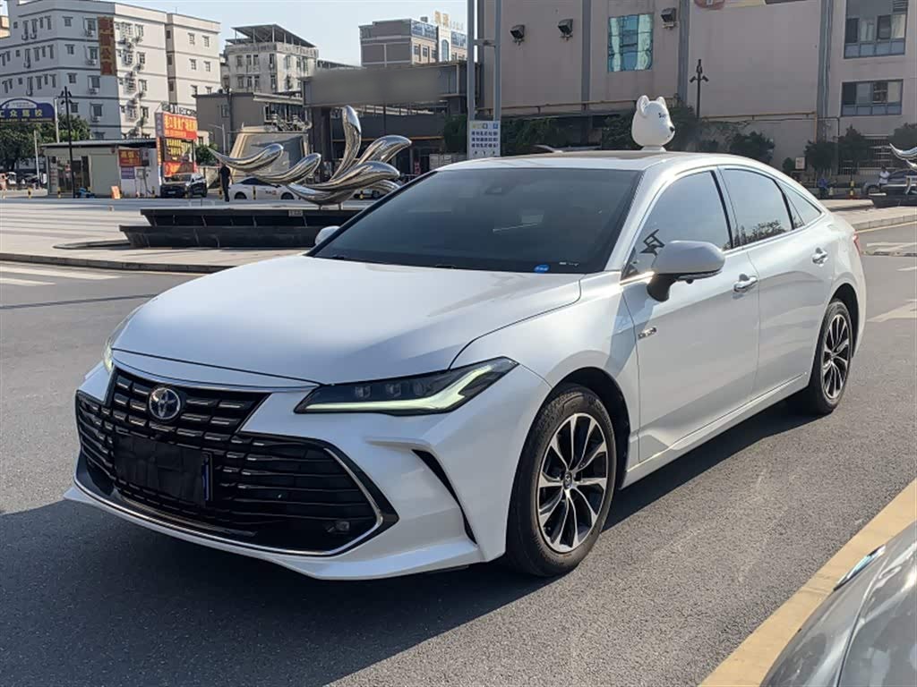 Avalon 2023 Hybrid 2.5L Luxury
