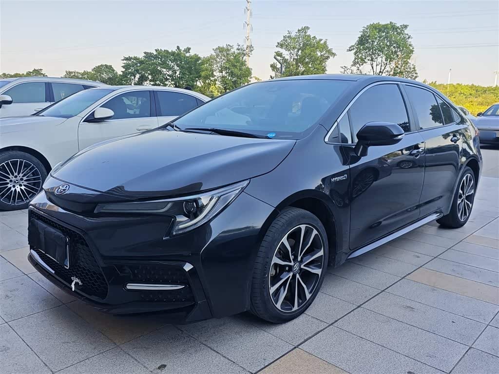 Levin 2022 Hybrid 1.8H E-CVT Sport