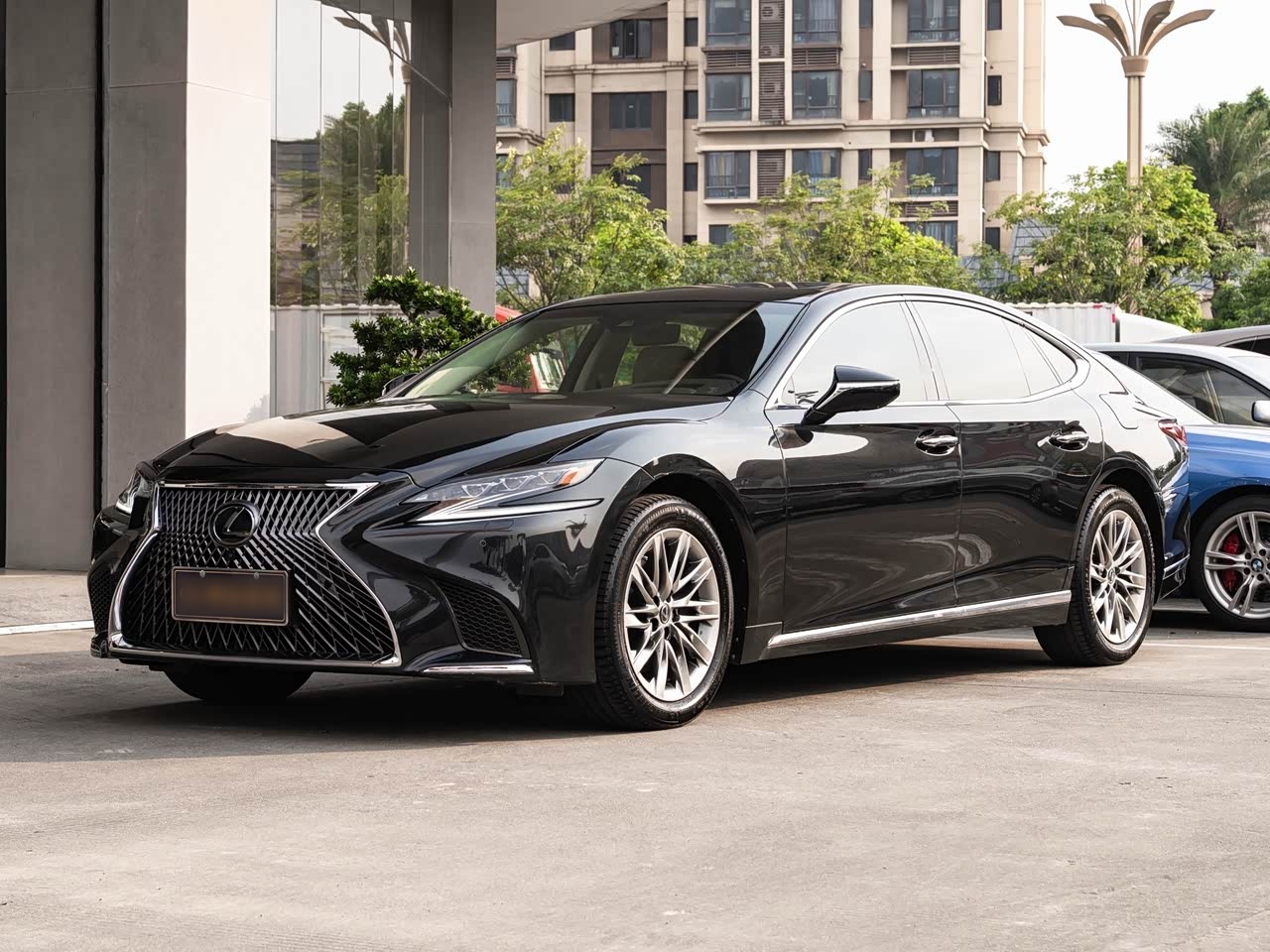 LS 2018 350 Luxury China V