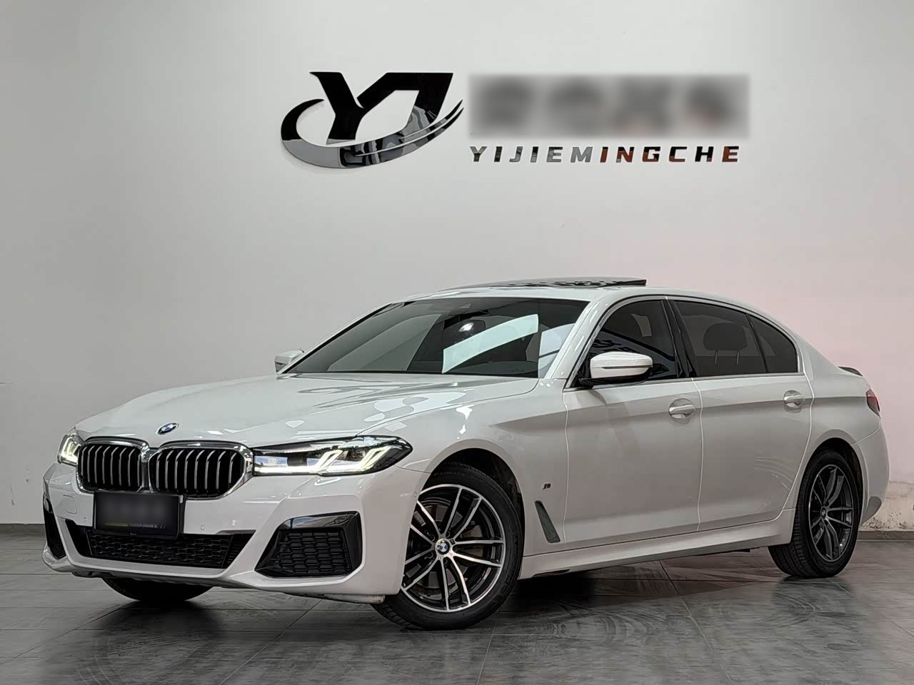 5 Series 2022 Facelift 525Li M Sport Package