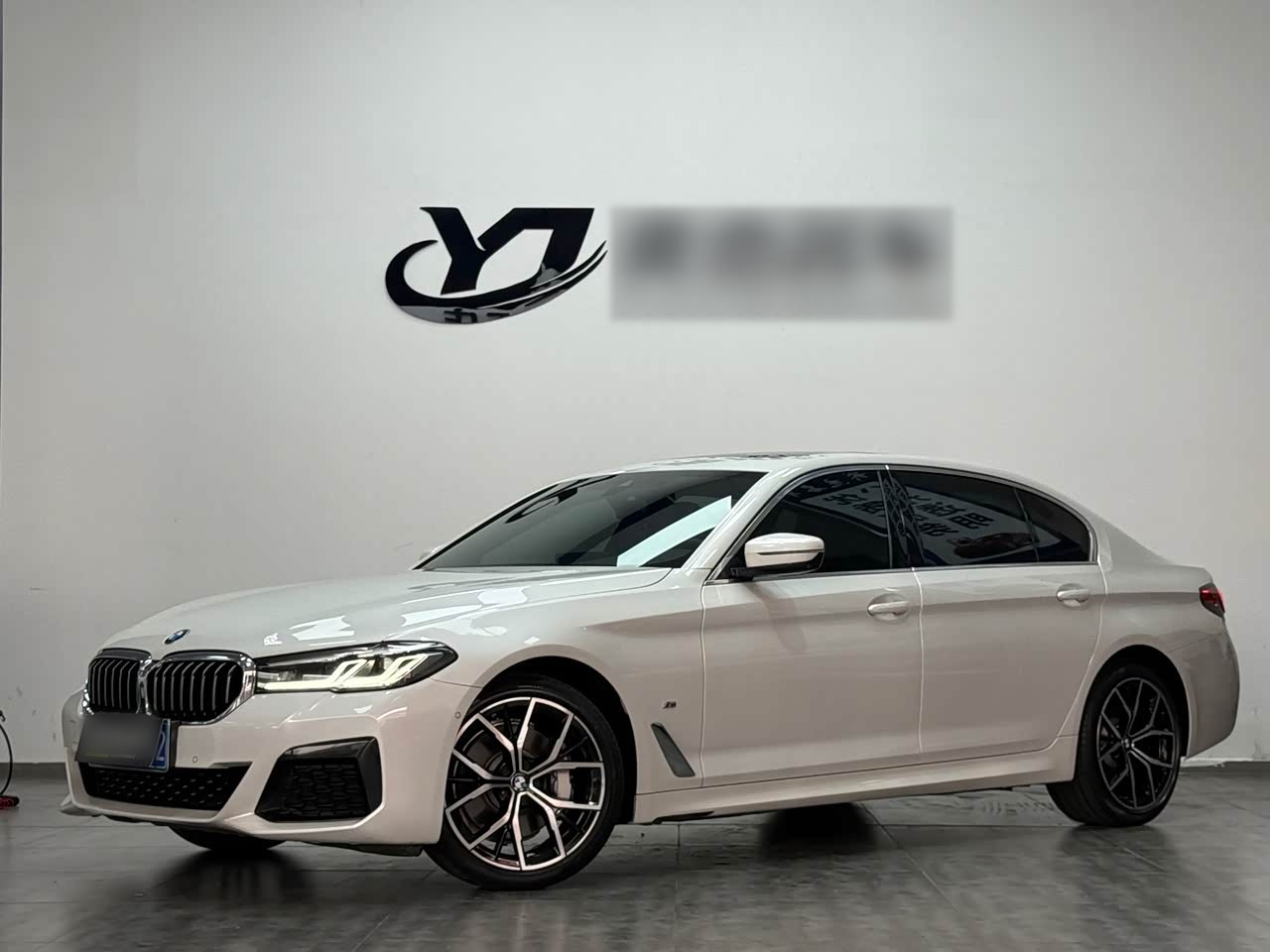 5 Series 2022 Facelift 530Li Exclusive M Sport Package