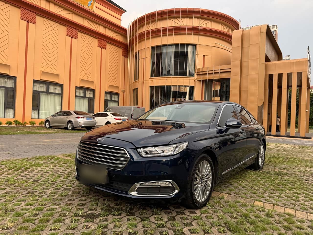 Taurus 2015 EcoBoost 245 Luxury