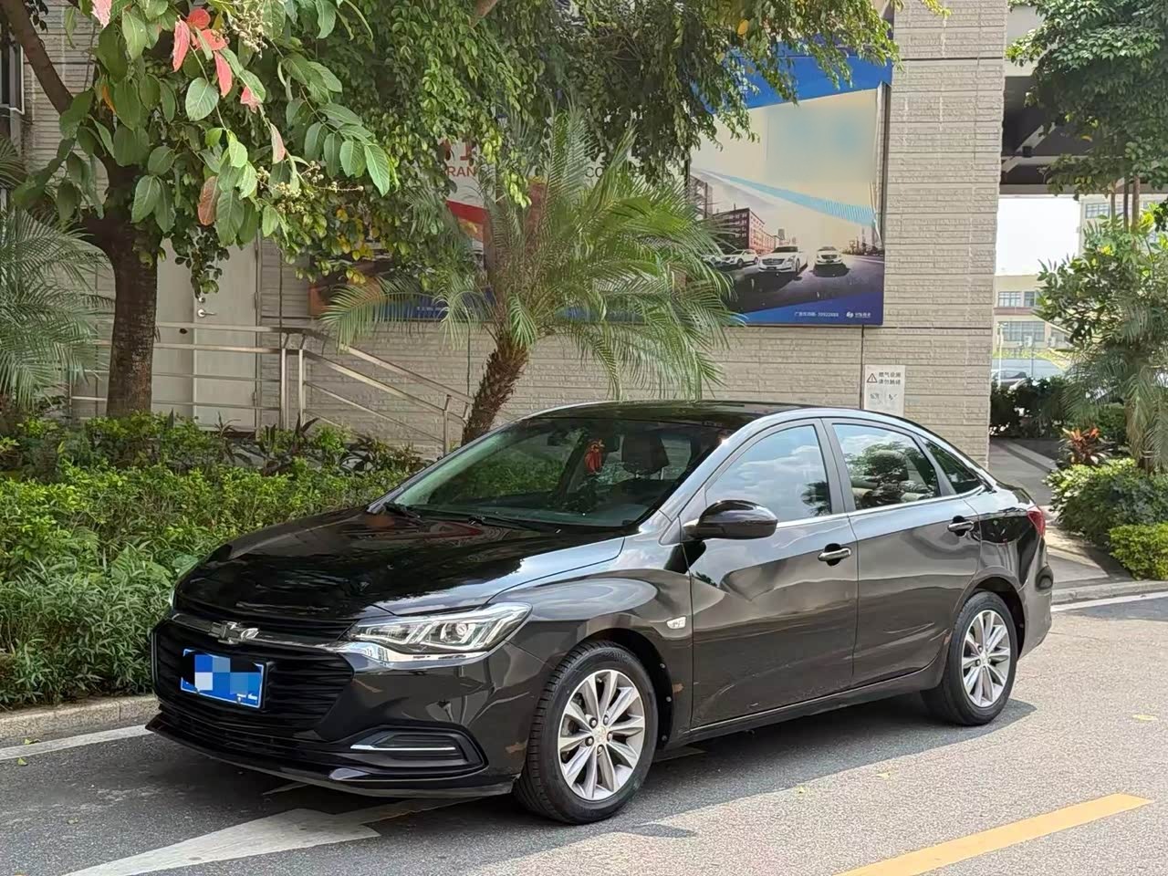 Cruze 2022 320 AT Enjoy