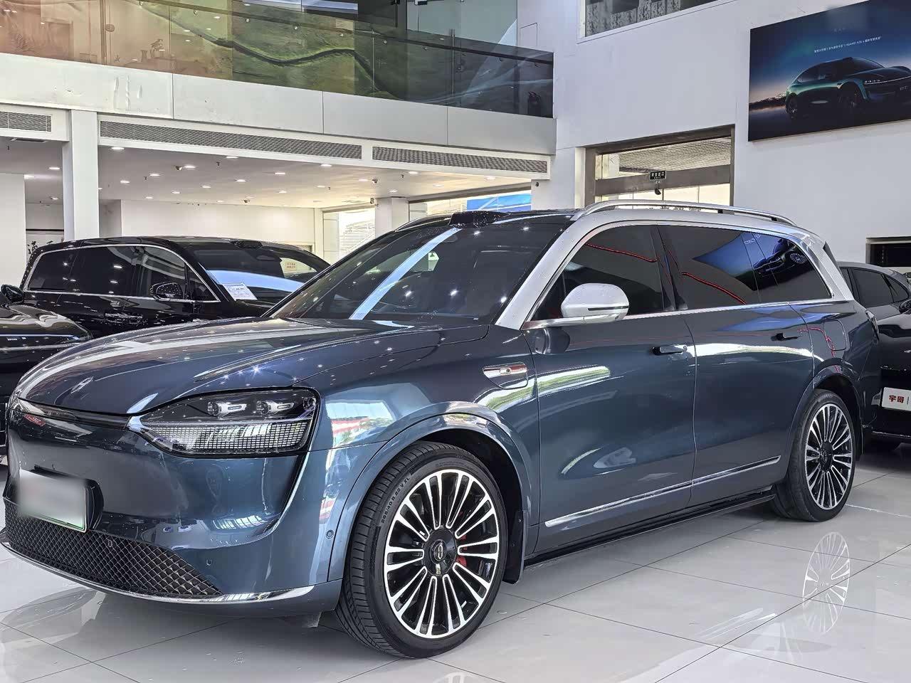 M9 2024 EV Ultra 100kWh 6-Seater