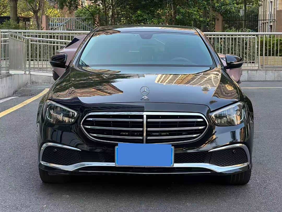E-Class 2021 E 260 L