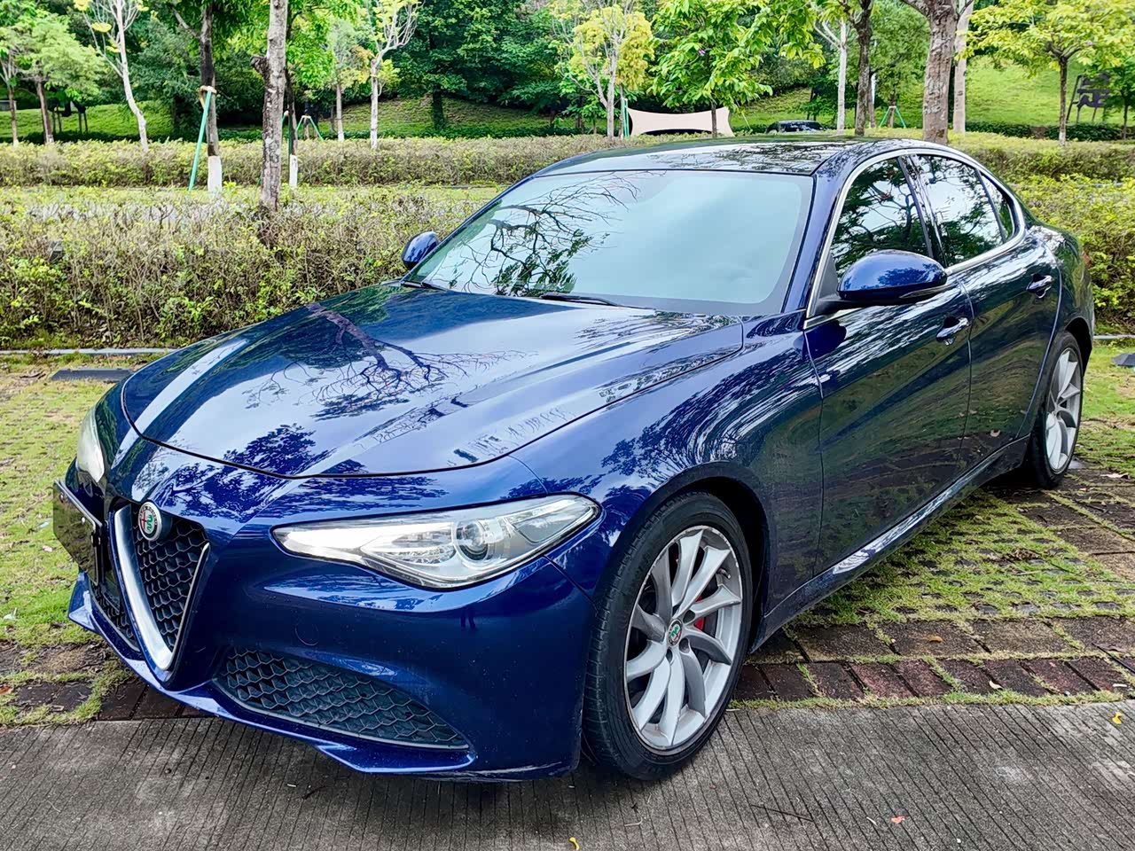 Giulia 2017 2.0T 200HP Luxury