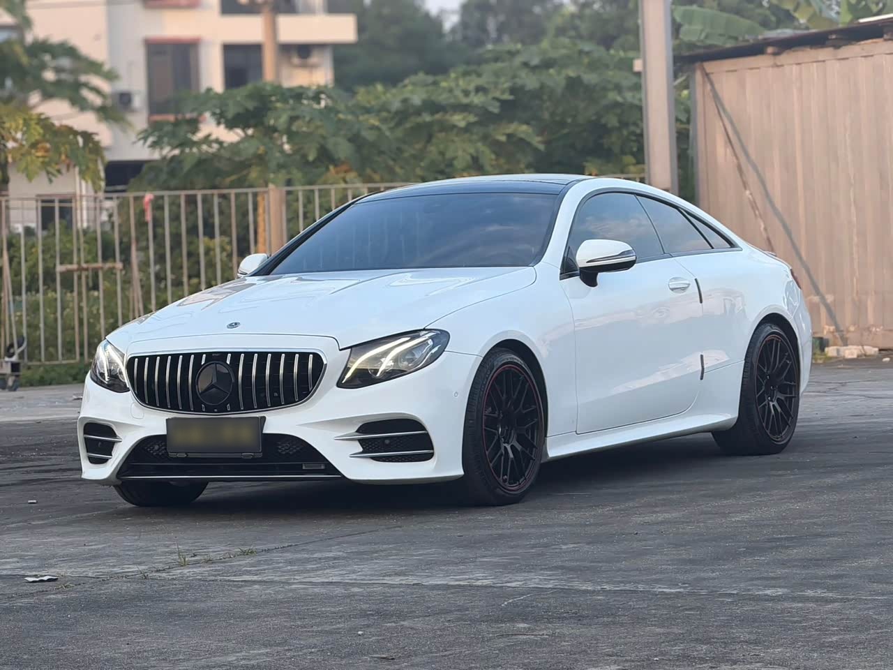 E-Class Imported 2019 E 200 Coupe