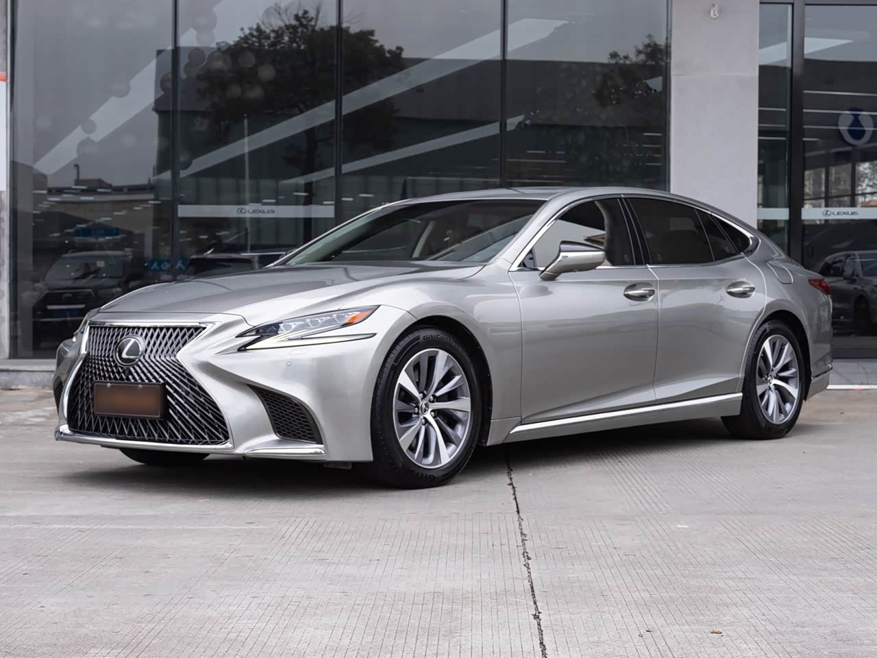 LS 2018 350 Excellence China V