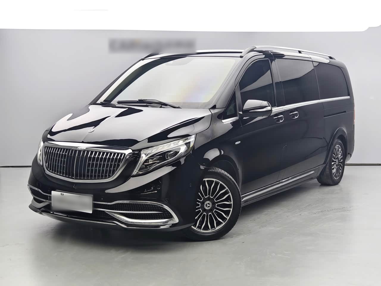 V-Class 2018 V 260 L Premium Extended China VI