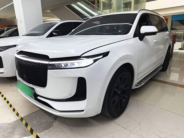 ONE 2020 EREV 6-Seater