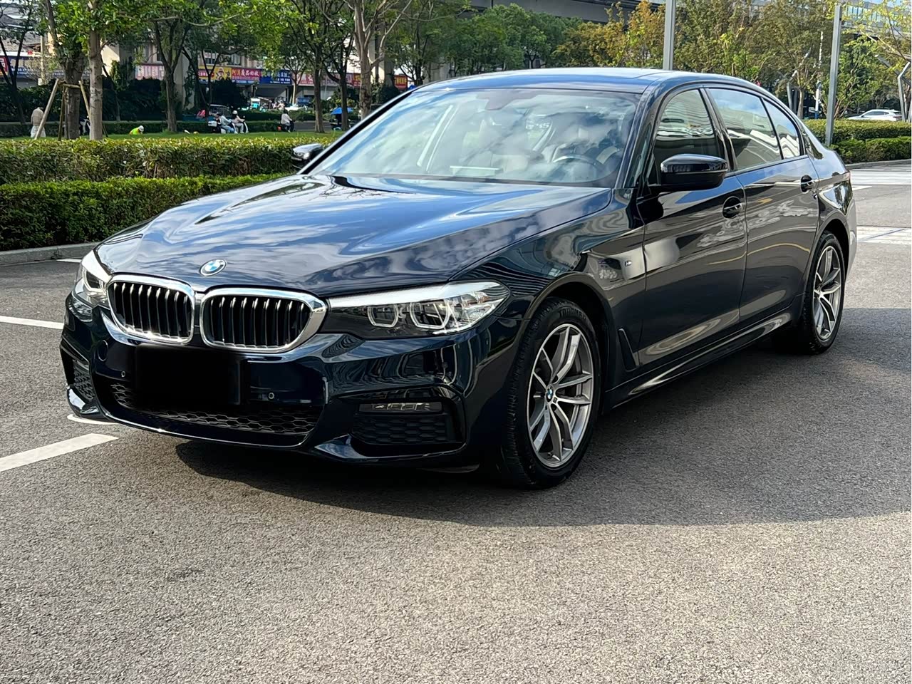 5 Series 2019 525Li M Sport Package