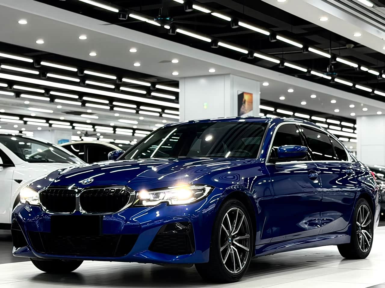 3 Series 2020 325Li M Sport Package
