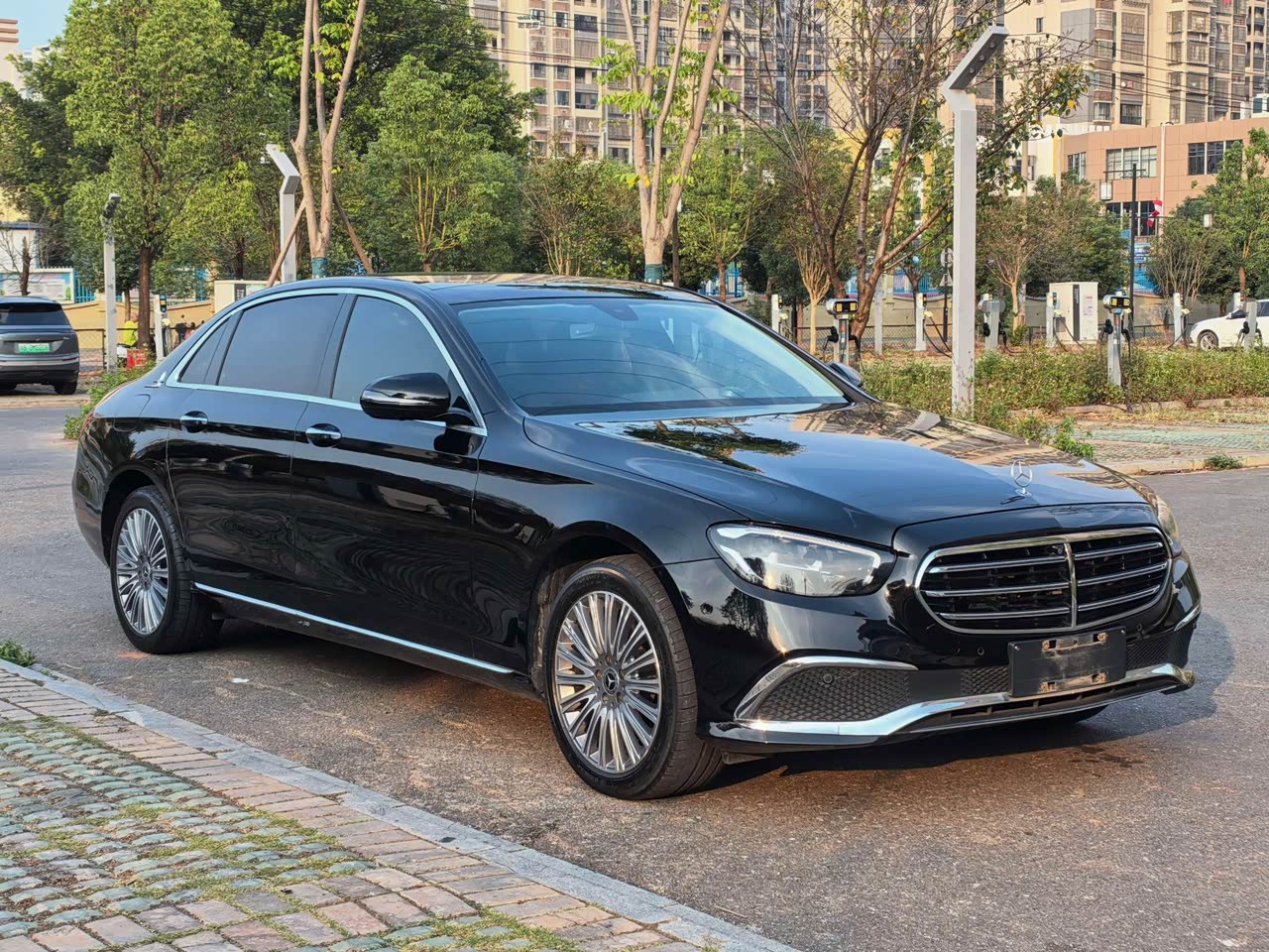E-Class 2022 Facelift E 300 L Sport Fashion