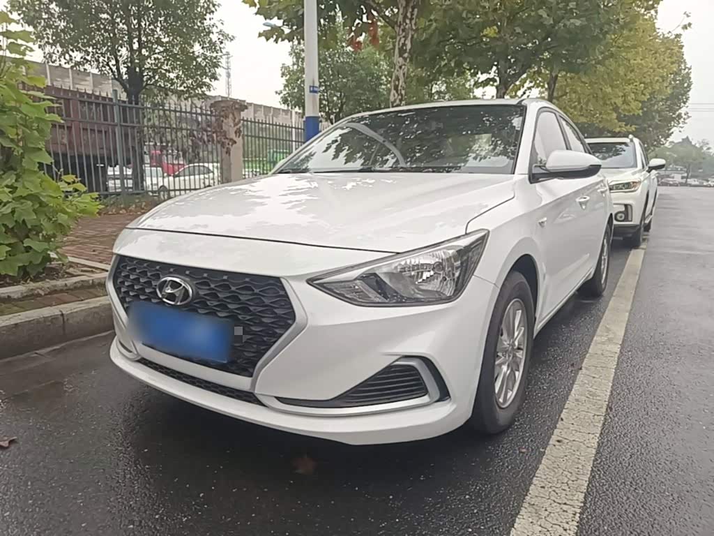 Dynamic 2020 1.6L AT GL