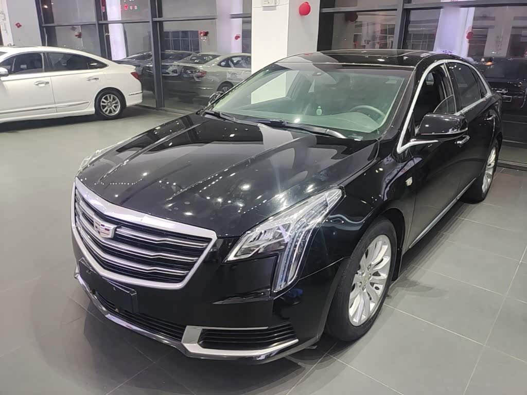 XTS 2018 28T Tech
