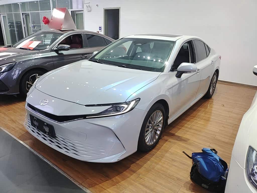 Camry 2024 2.0GVP Luxury