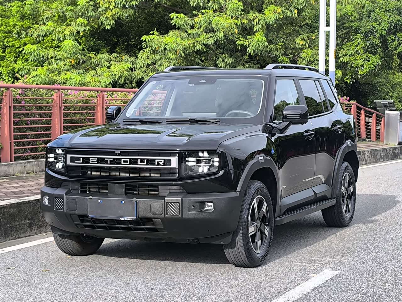 2025 1.5TD DCT Discovery