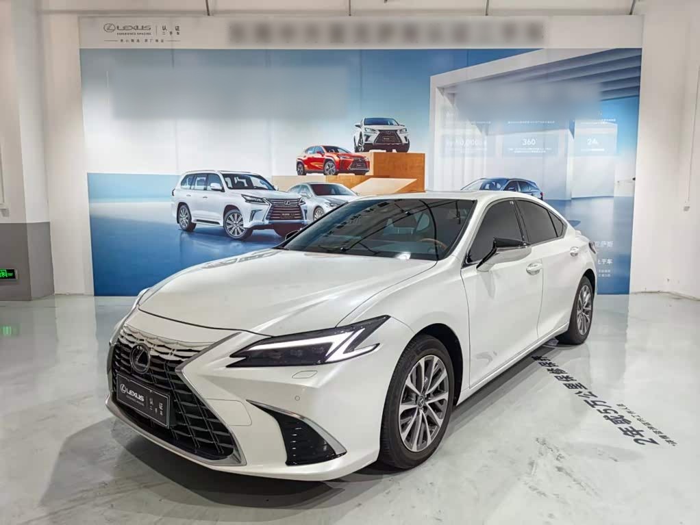 ES 2025 300h Exclusive