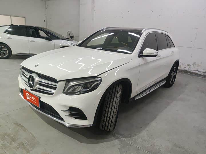 GLC 2019 GLC 260 4MATIC Luxury