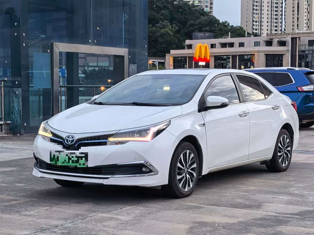 Corolla Hybrid E+ 2019 1.8L E-CVT Leading