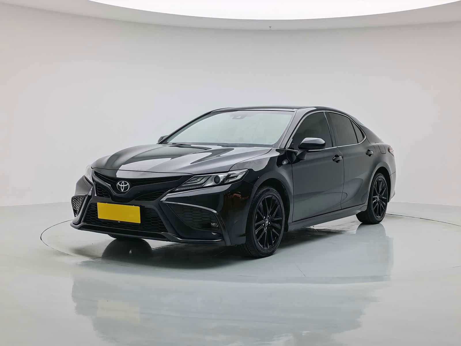 Camry 2022 2.0S