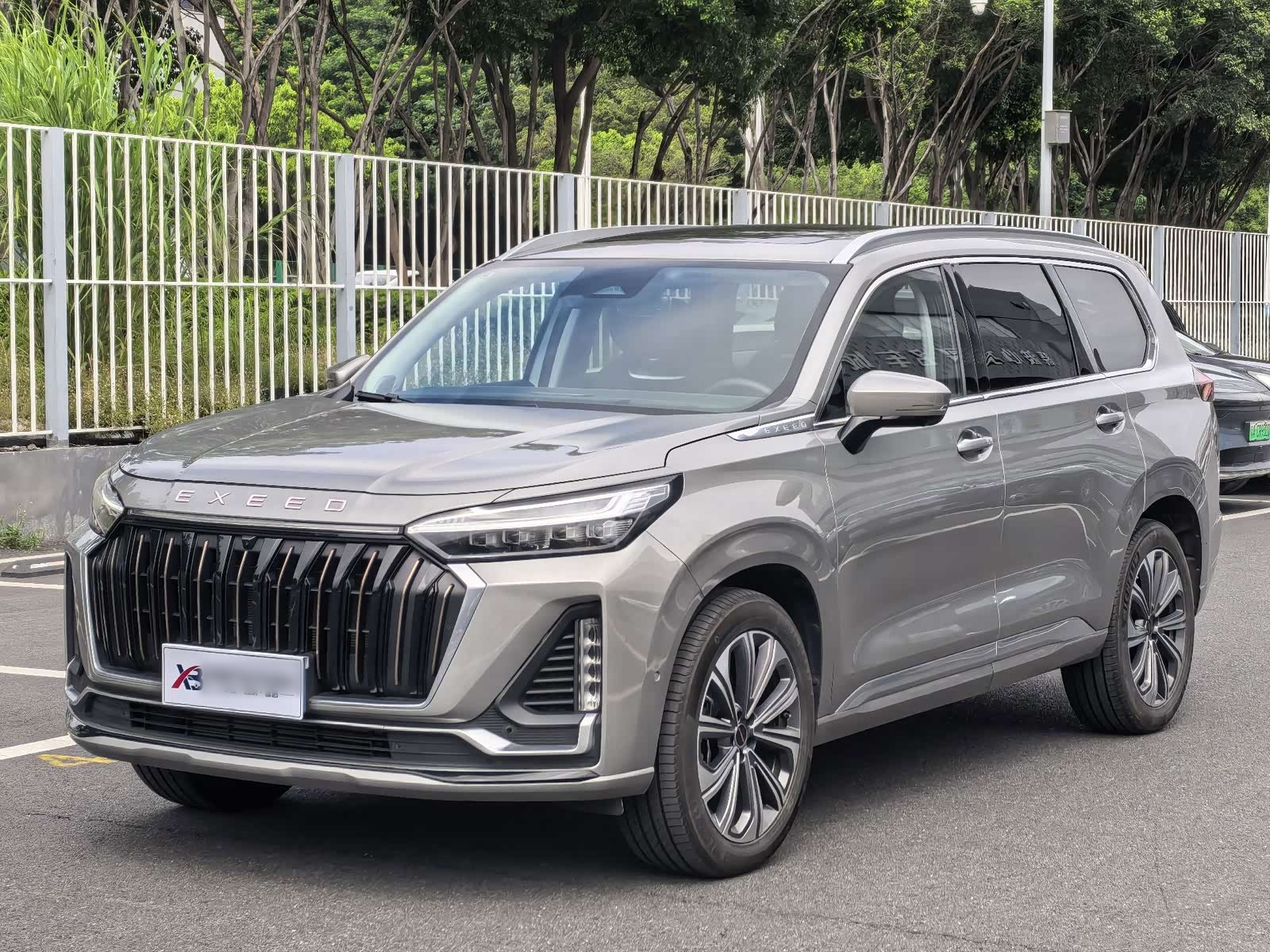 2023 400T AWD 6-Seater
