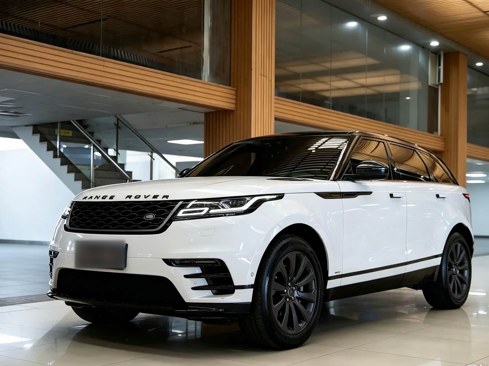 Range Rover Velar 2018 P380 R-DYNAMIC SE