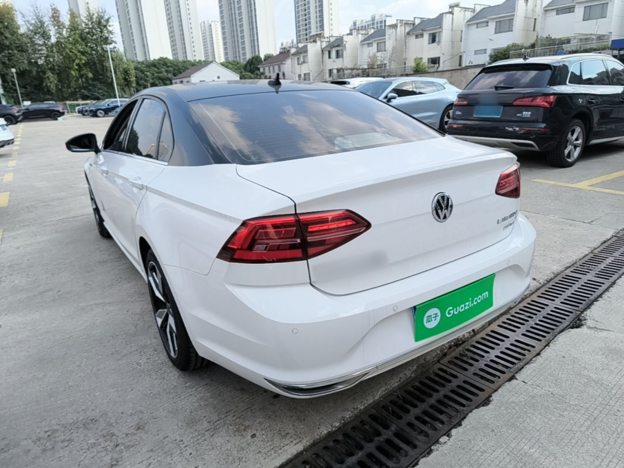 Lamando 2021 Facelift 280TSI DSG Comfort photo 4