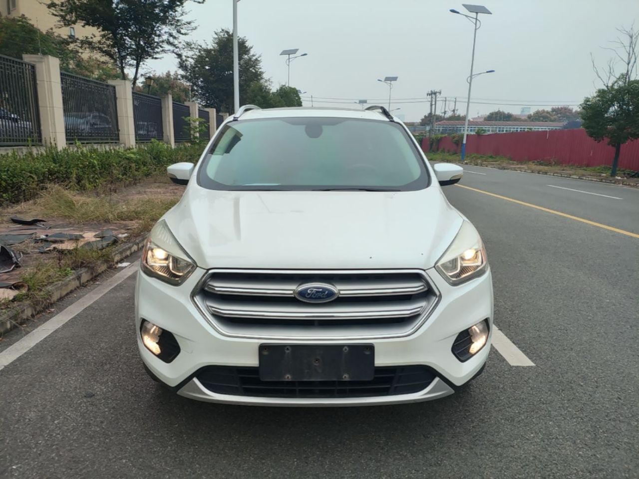 Kuga 2017 EcoBoost 180 RWD photo 2