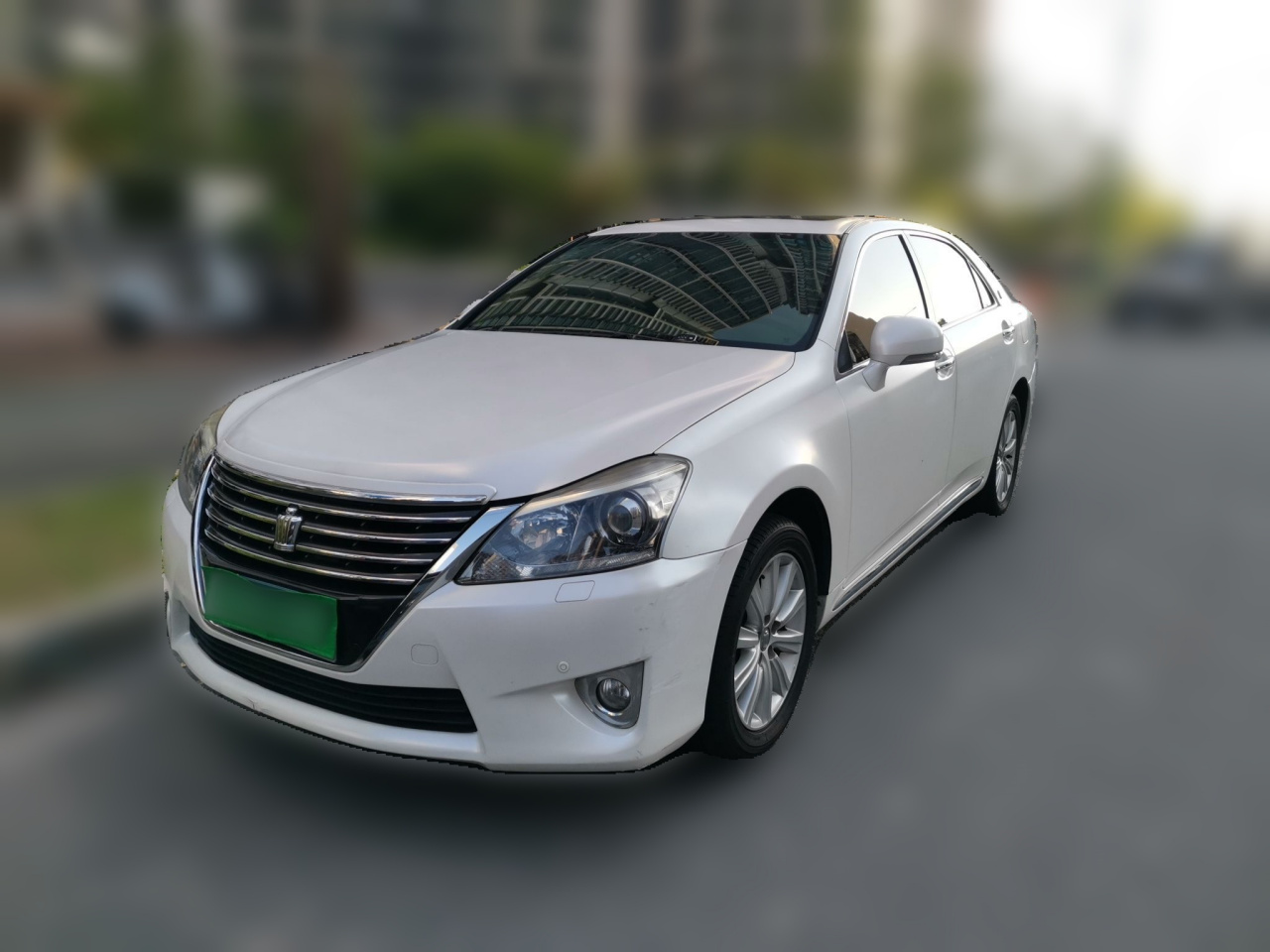 Crown 2012 2.5L Royal