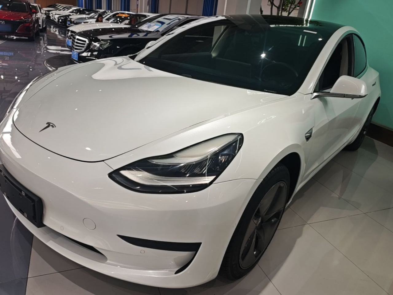 Model 3 Imported 2019 Standard Range RWD Upgraded