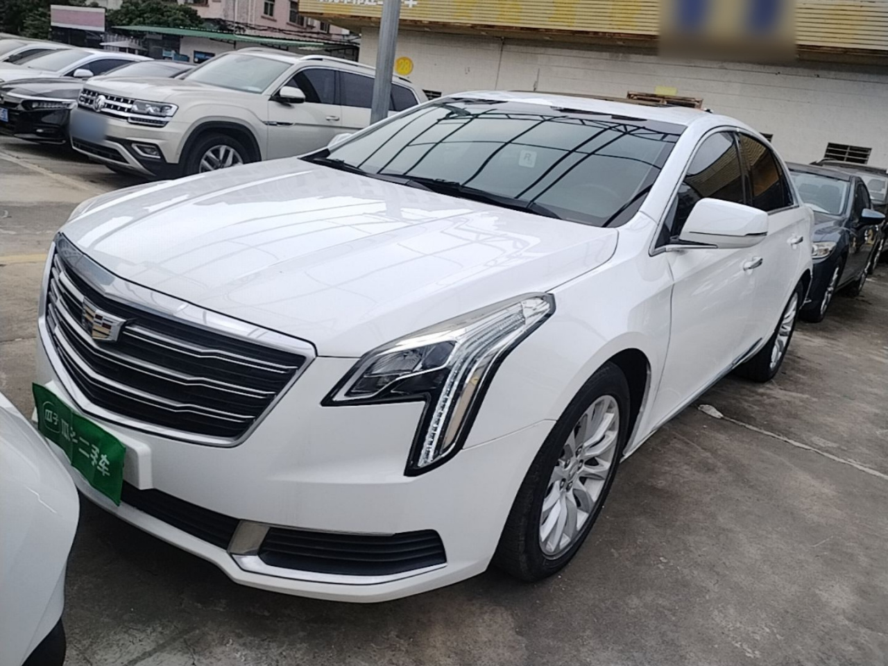 XTS 2018 28T Tech