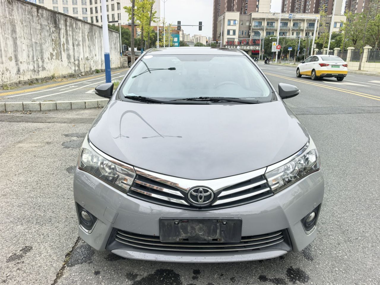 Corolla 2014 1.6L CVT GL-i photo 2
