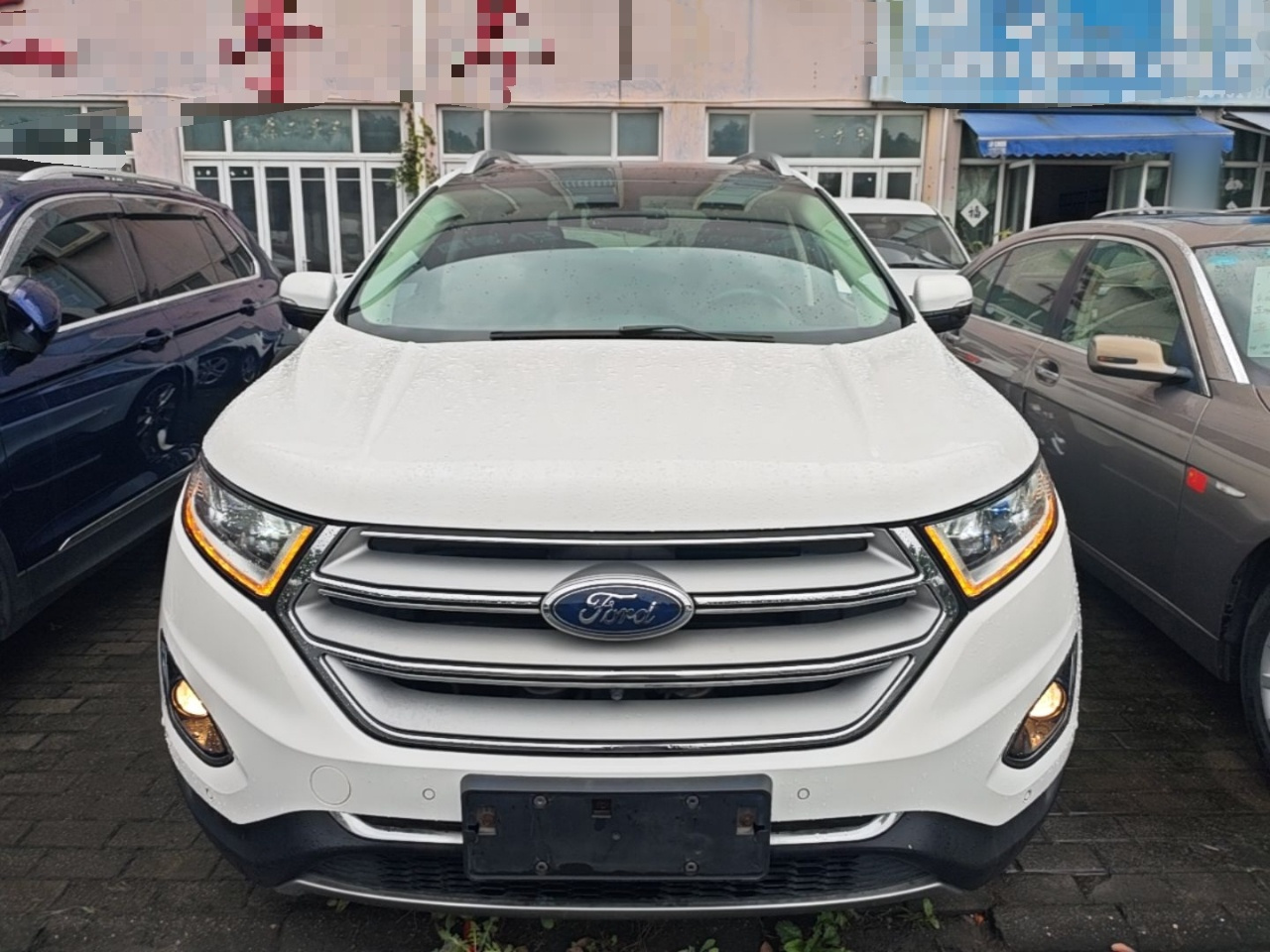 Edge 2016 EcoBoost 245 AWD 7-Seater photo 2