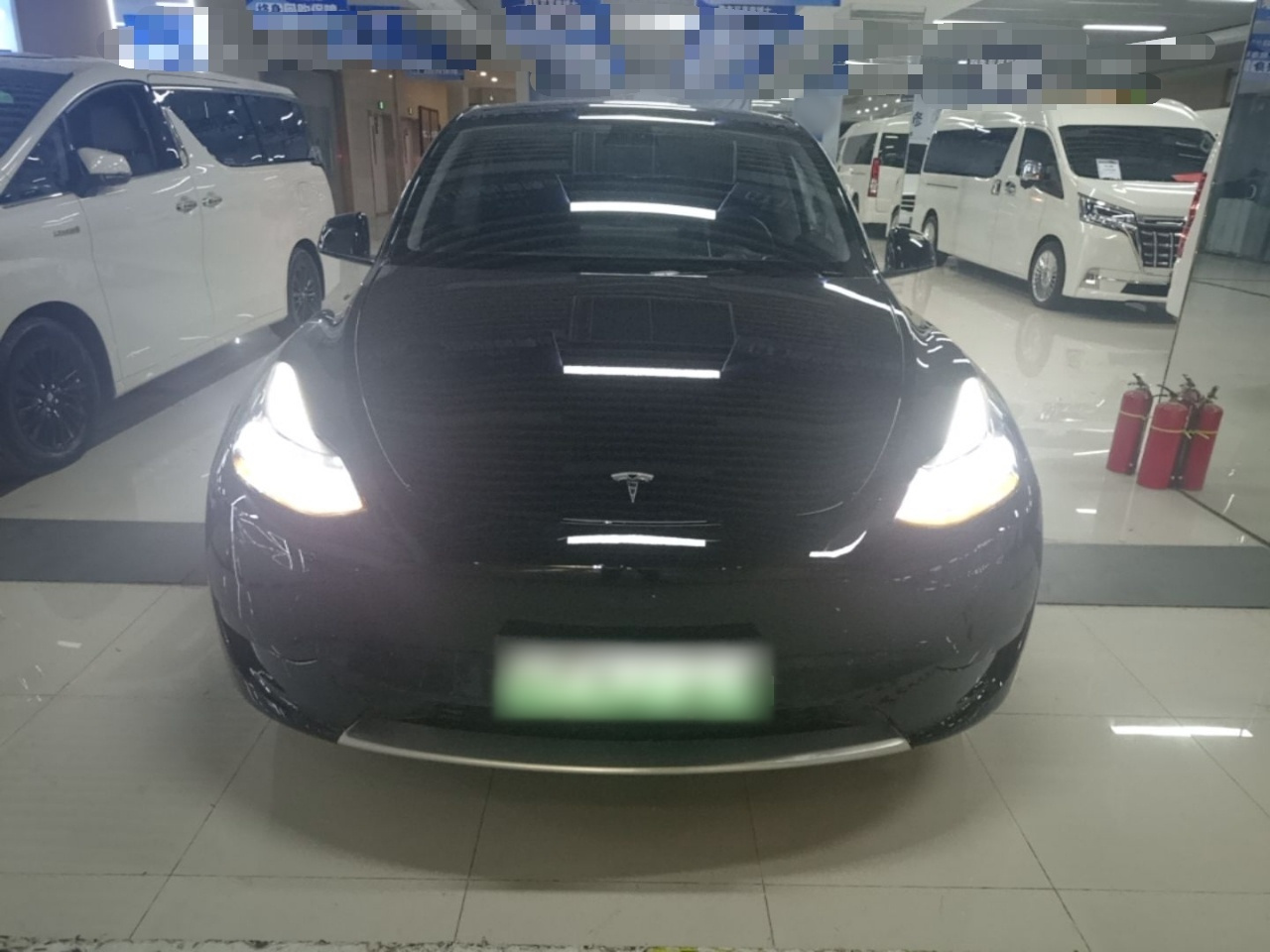 Model Y 2023 RWD photo 2