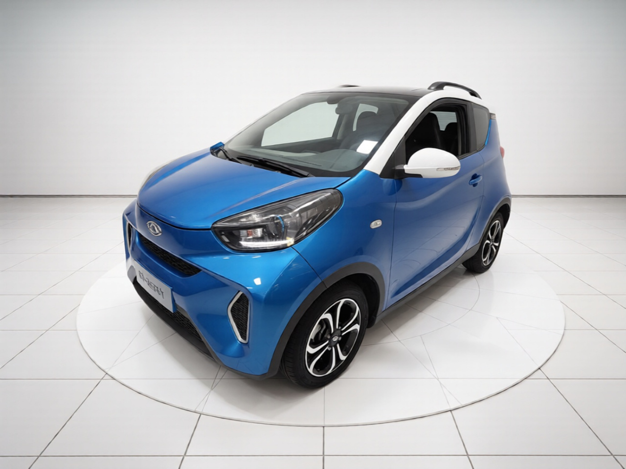 QQ Little Ant 2019 4-Seater Smart 30.6kWh