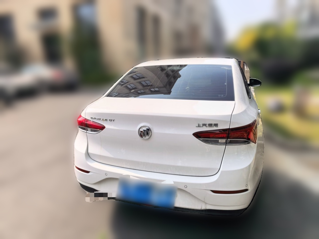 Excelle 2021 Facelift Classic 1.5L AT Elite photo 3