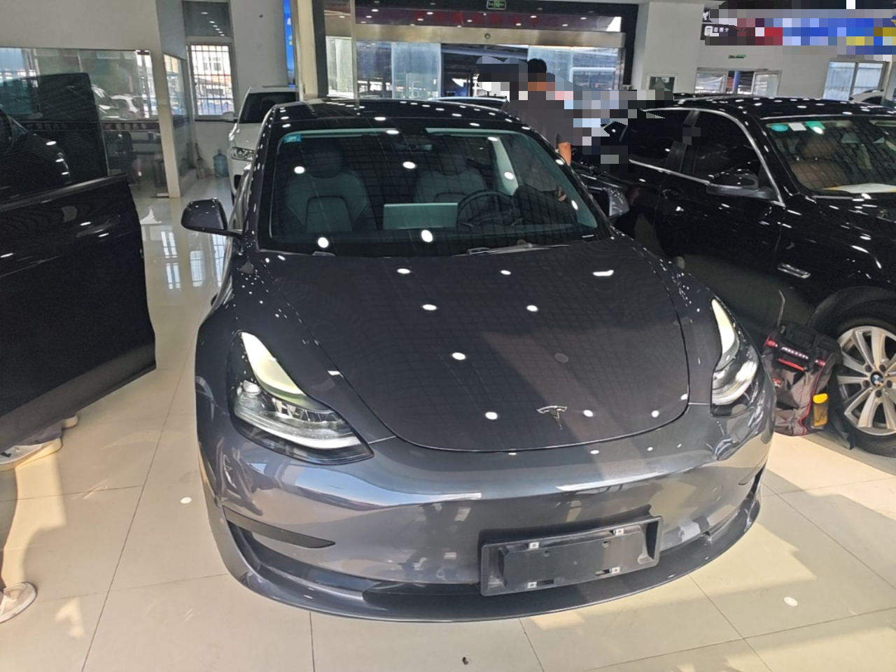 Model 3 2022 RWD photo 2
