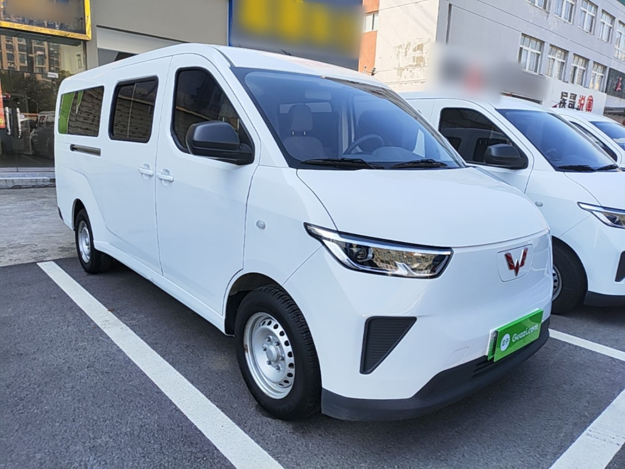 Wuling 2024 300km Comfort Bus 75kW photo 3