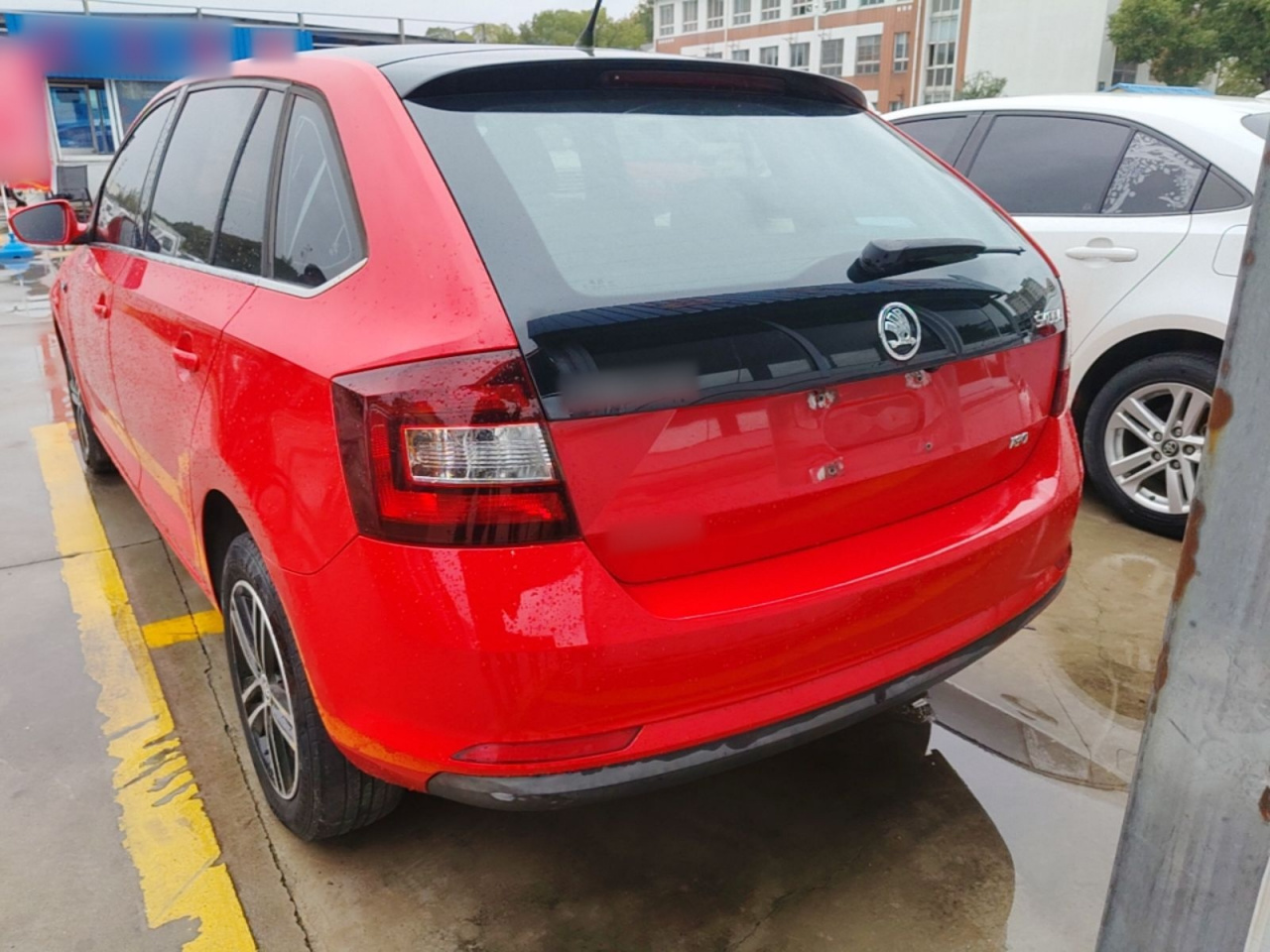 Rapid Spaceback 2016 1.6L AT photo 3